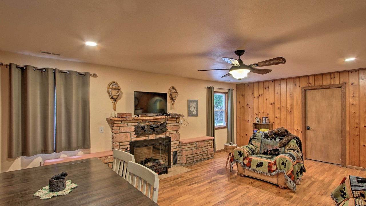 Photo of Livingroom in Randle
