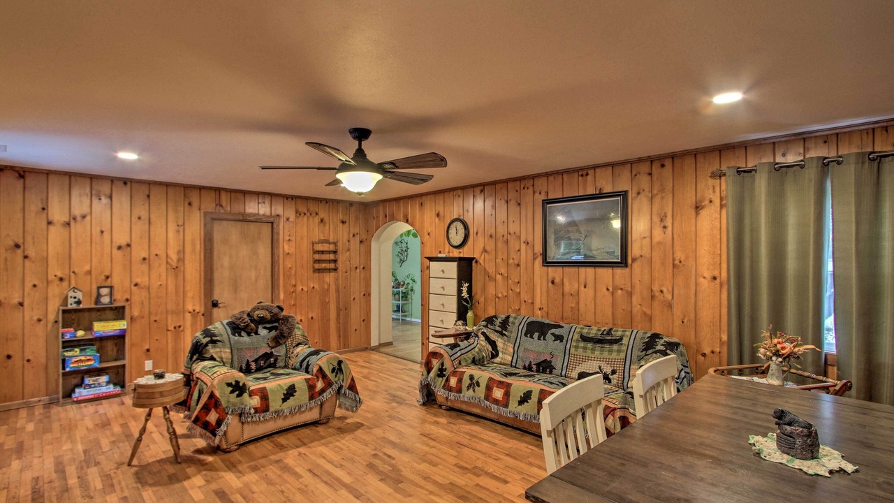 Photo of Bedroom in Randle