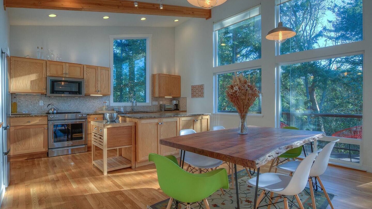 Photo of Kitchen in Eastsound