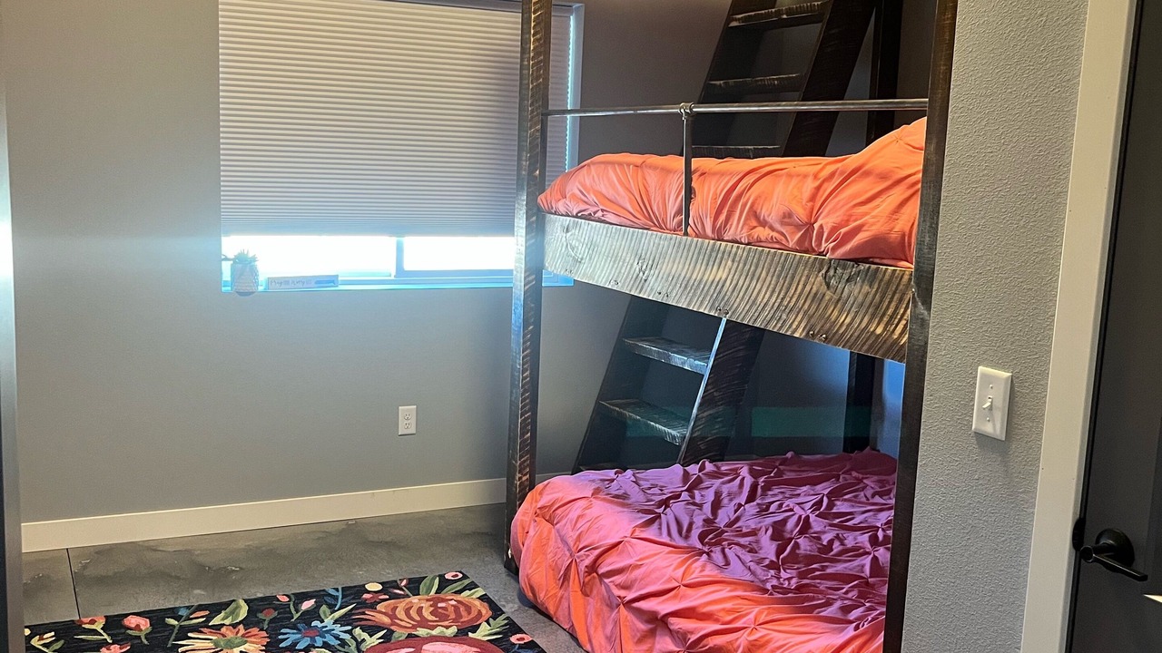 Photo of Bedroom in Smithwick