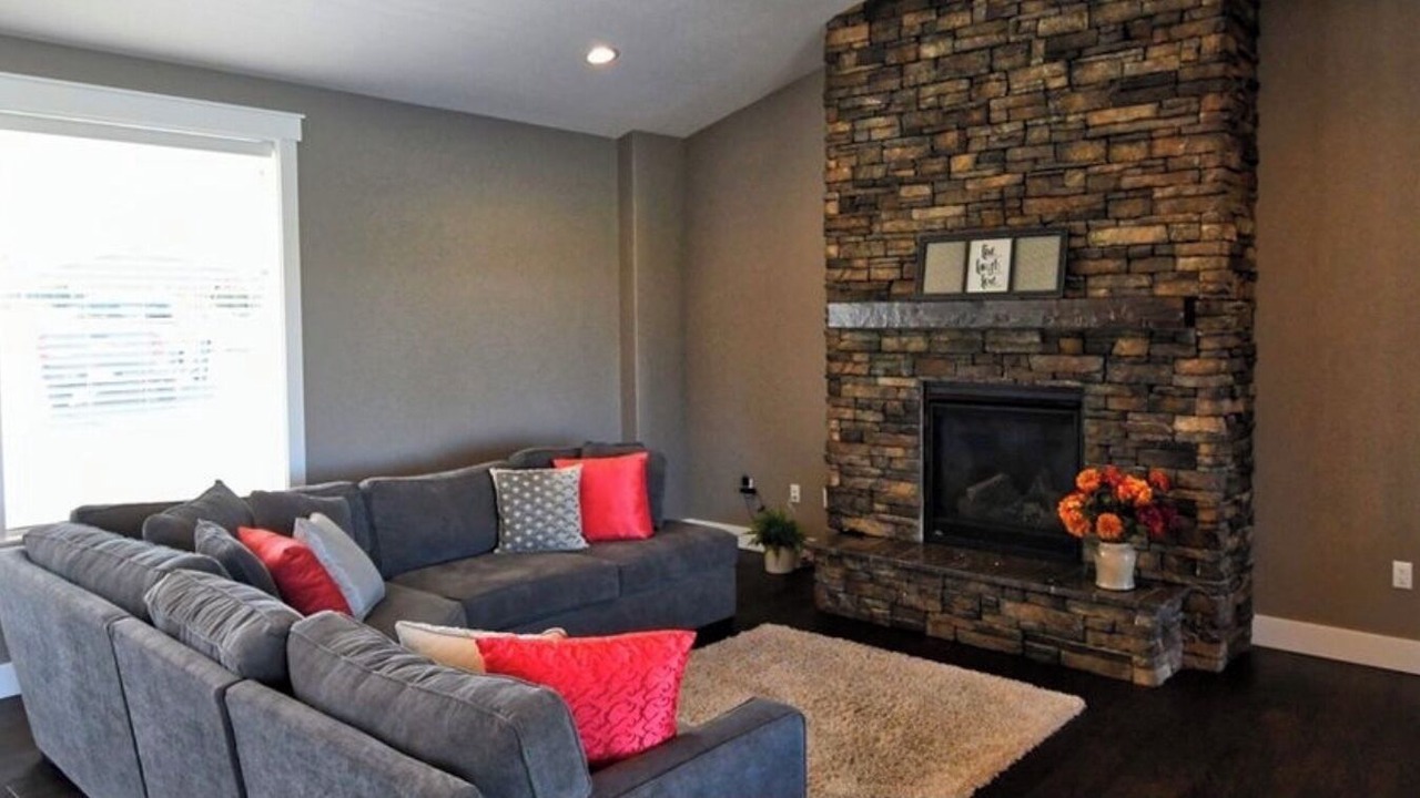 Photo of Livingroom in Desert Aire