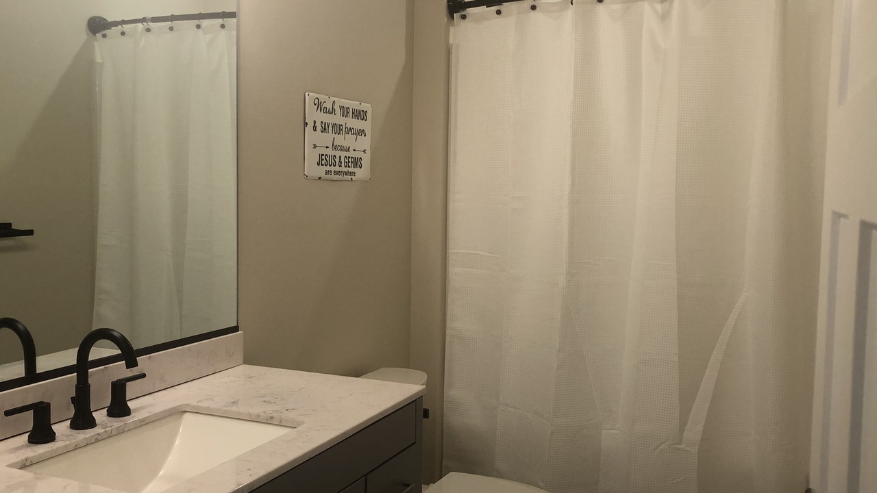 Photo of Bathroom in Desert Aire