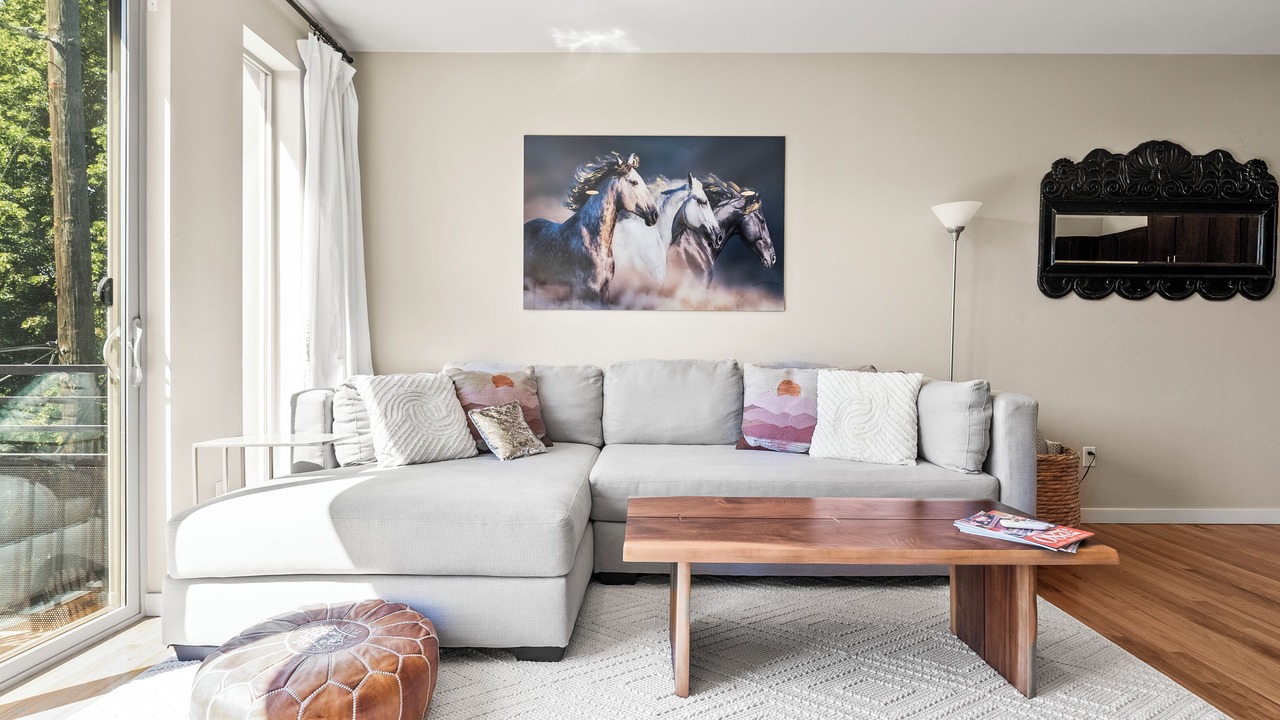 Photo of Livingroom in Highland