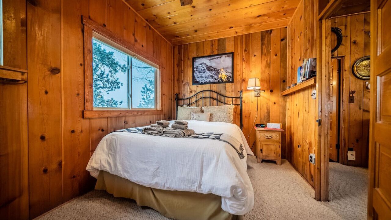 Photo of Bedroom in Estes Park