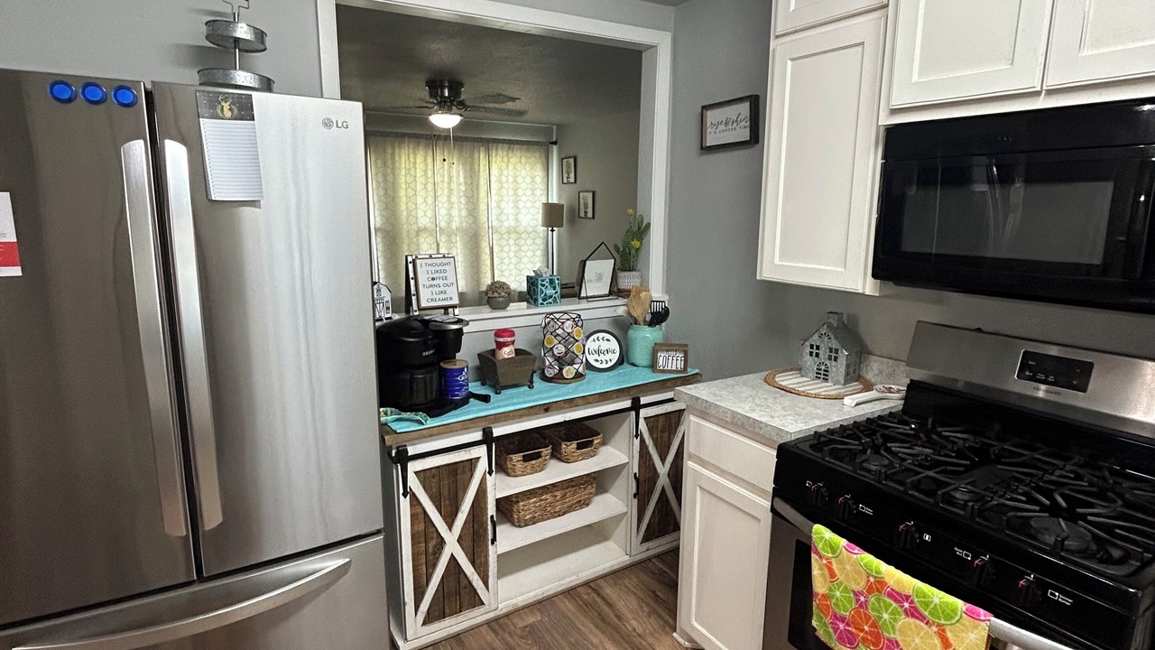Photo of Kitchen in Cleburne