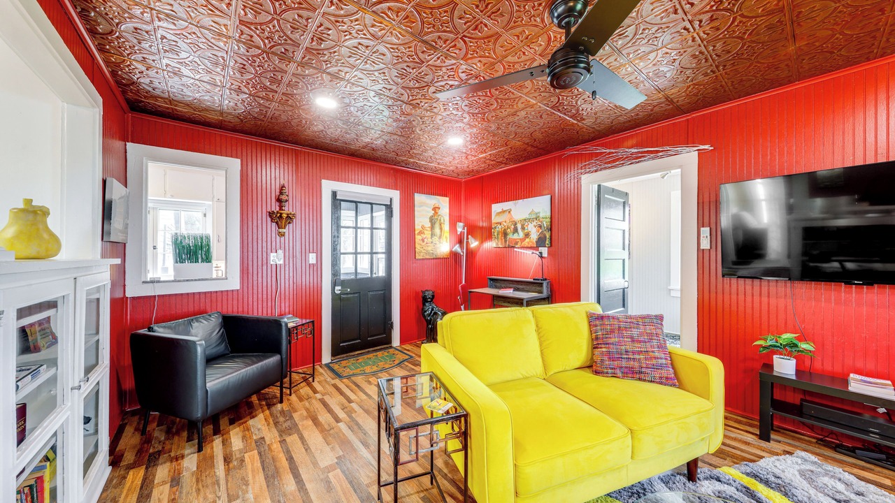 Photo of Livingroom in Highland