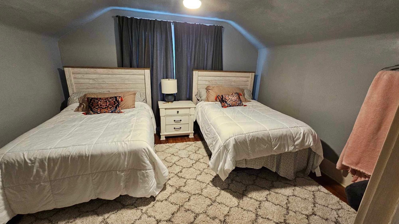 Photo of Bedroom in Holmesville