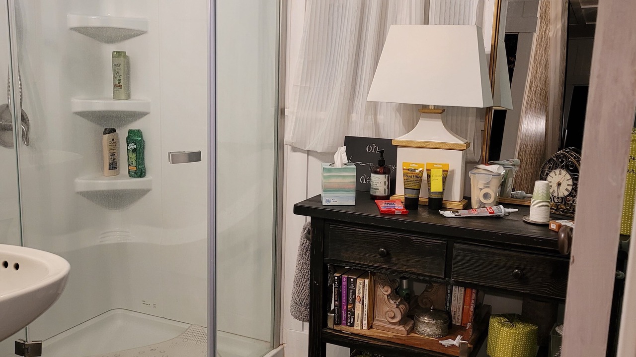 Photo of Bathroom in Holmesville
