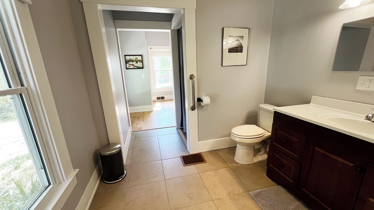 Photo of Bathroom in Winigan