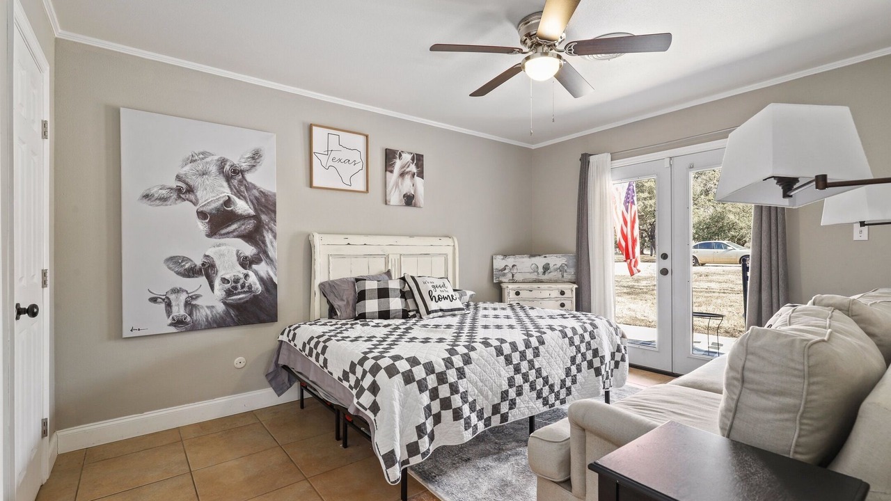 Photo of Bedroom in Weatherford