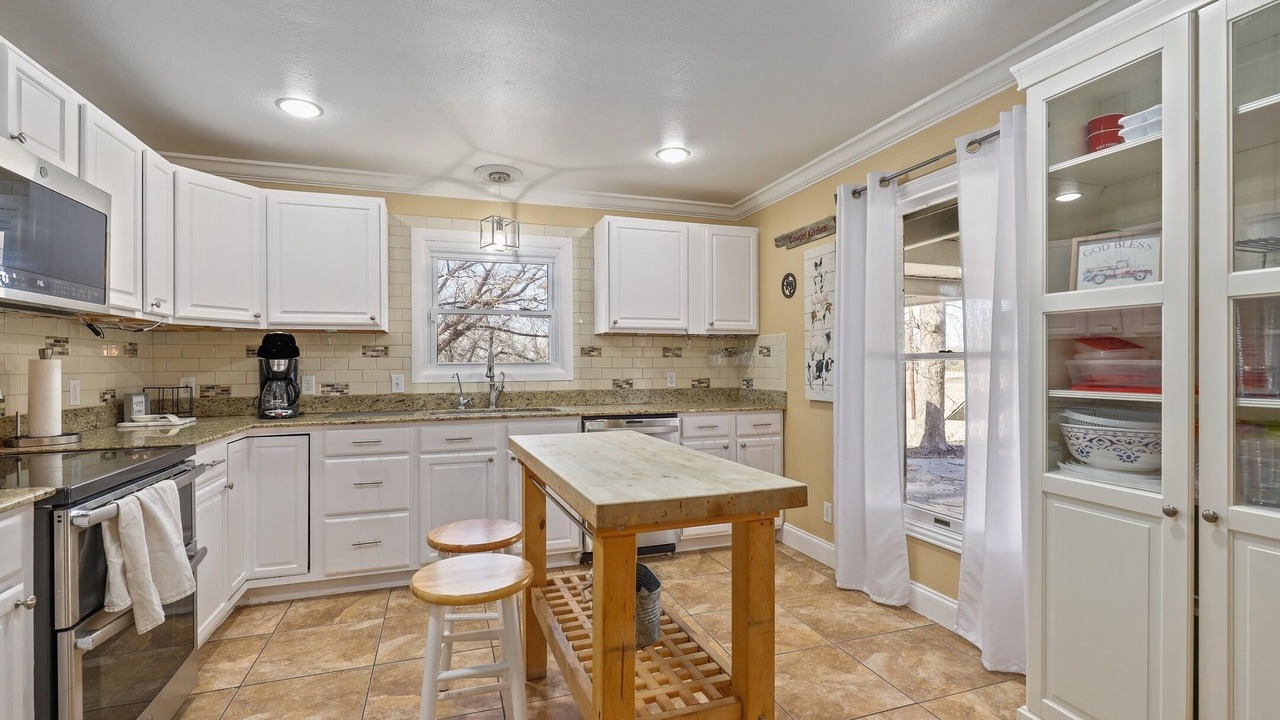 Photo of Kitchen in Weatherford