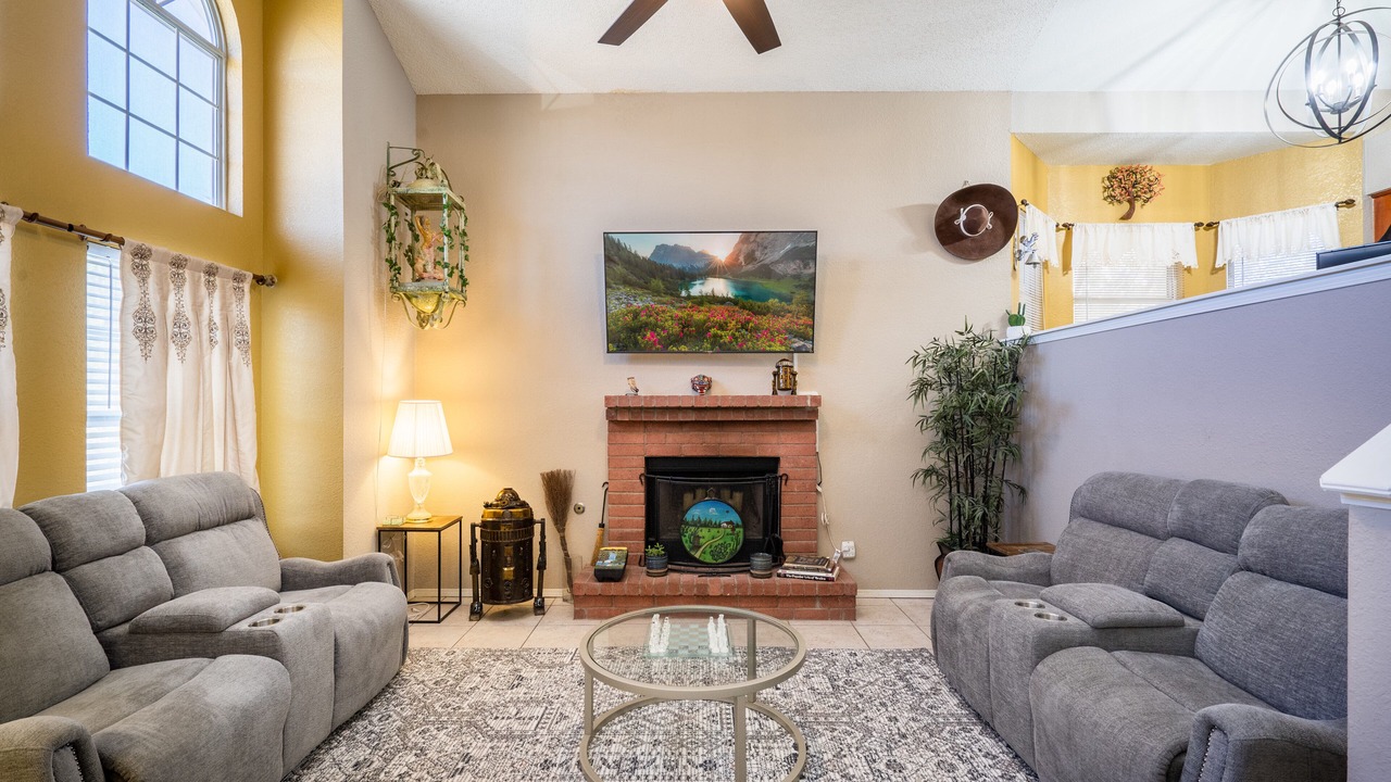 Photo of Livingroom in Northeast El Paso