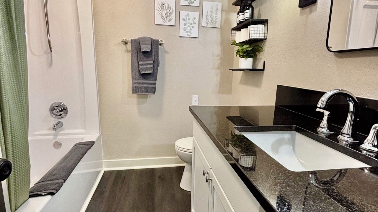 Photo of Bathroom in Platte Woods