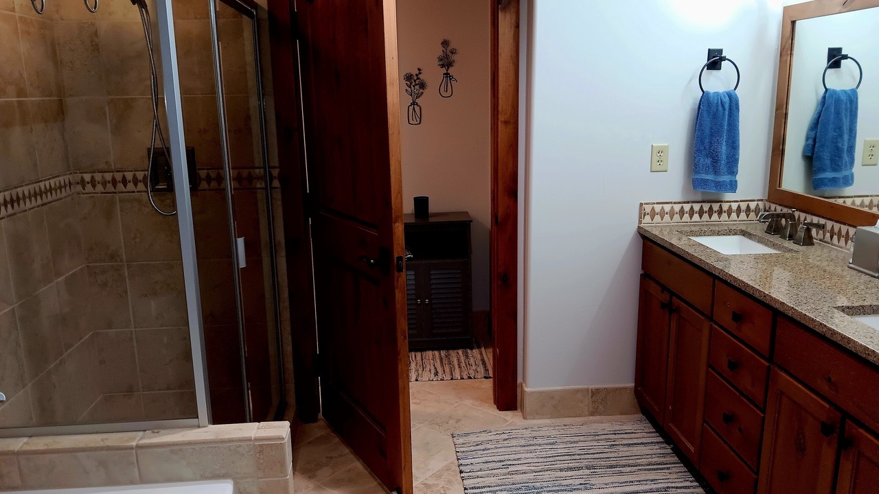 Photo of Bathroom in Tamarack