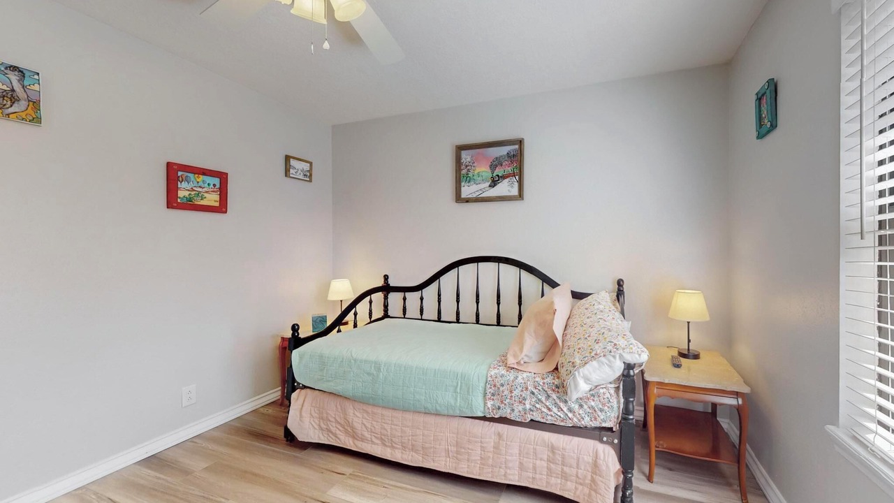Photo of Bedroom in Northeast Heights