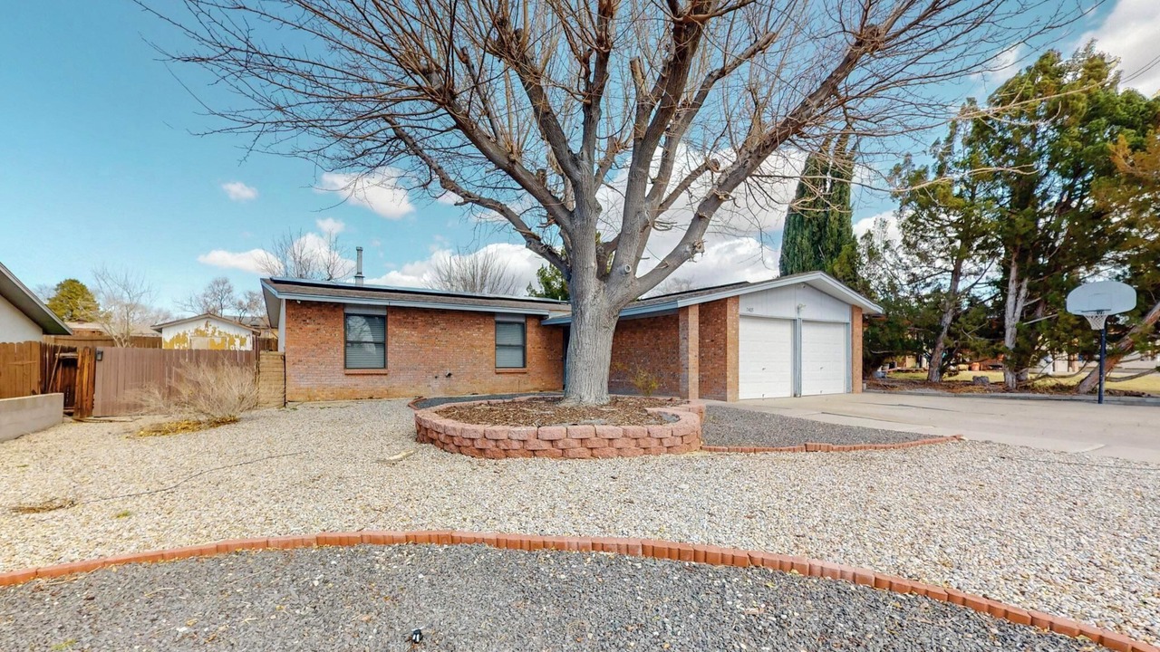 Photo of Outdoor in Northeast Heights