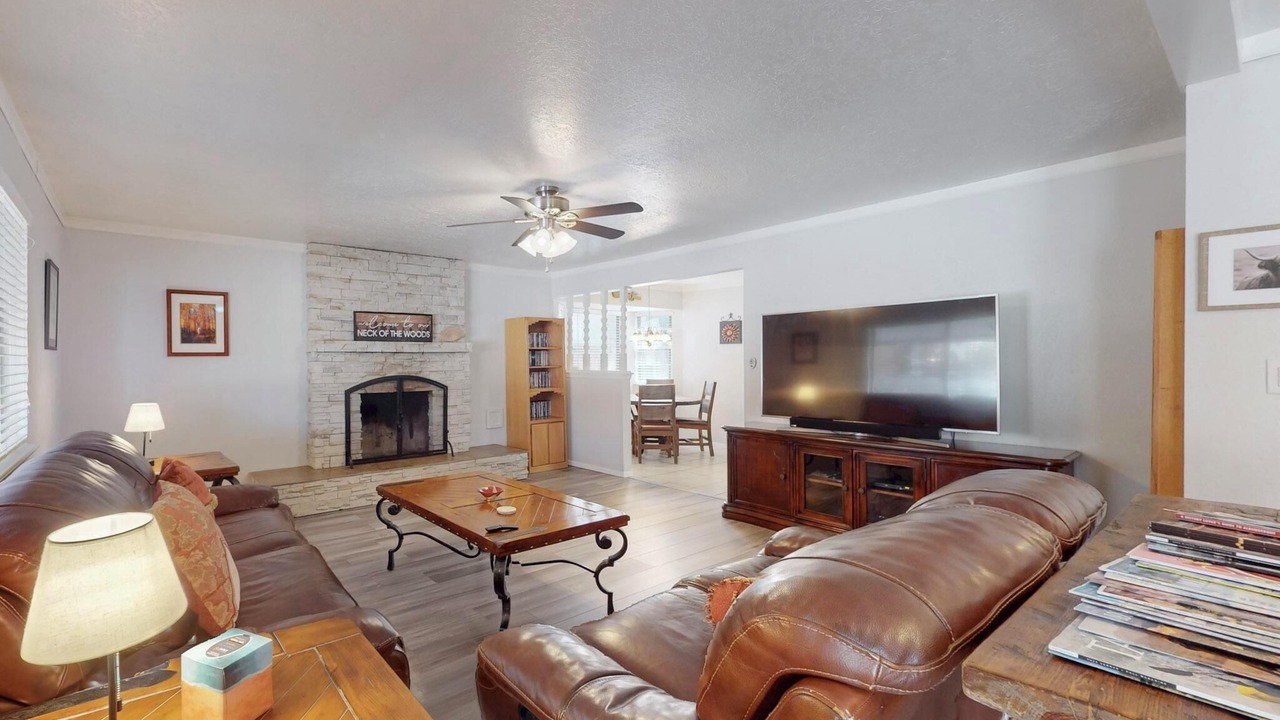 Photo of Livingroom in Northeast Heights