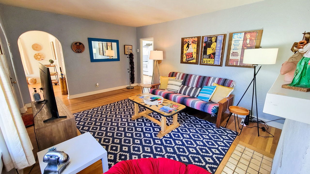 Photo of Livingroom in Nob Hill