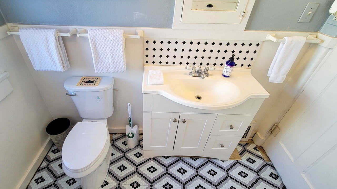 Photo of Bathroom in Nob Hill