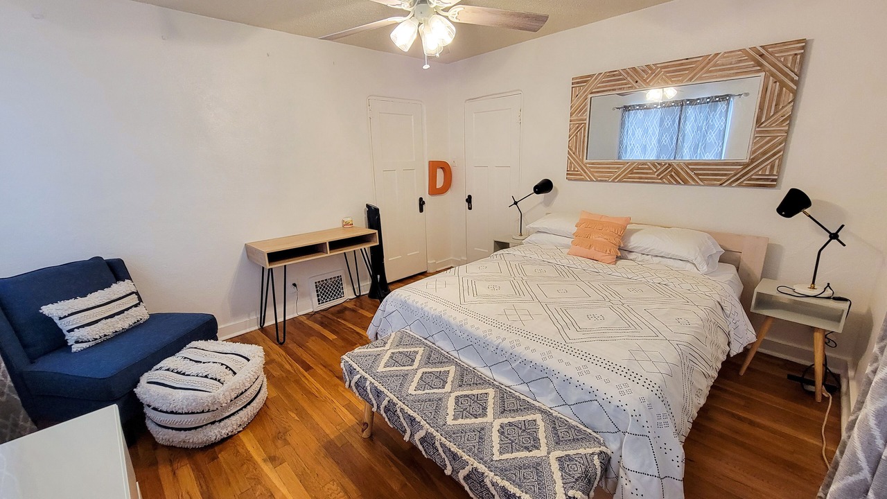 Photo of Bedroom in Nob Hill