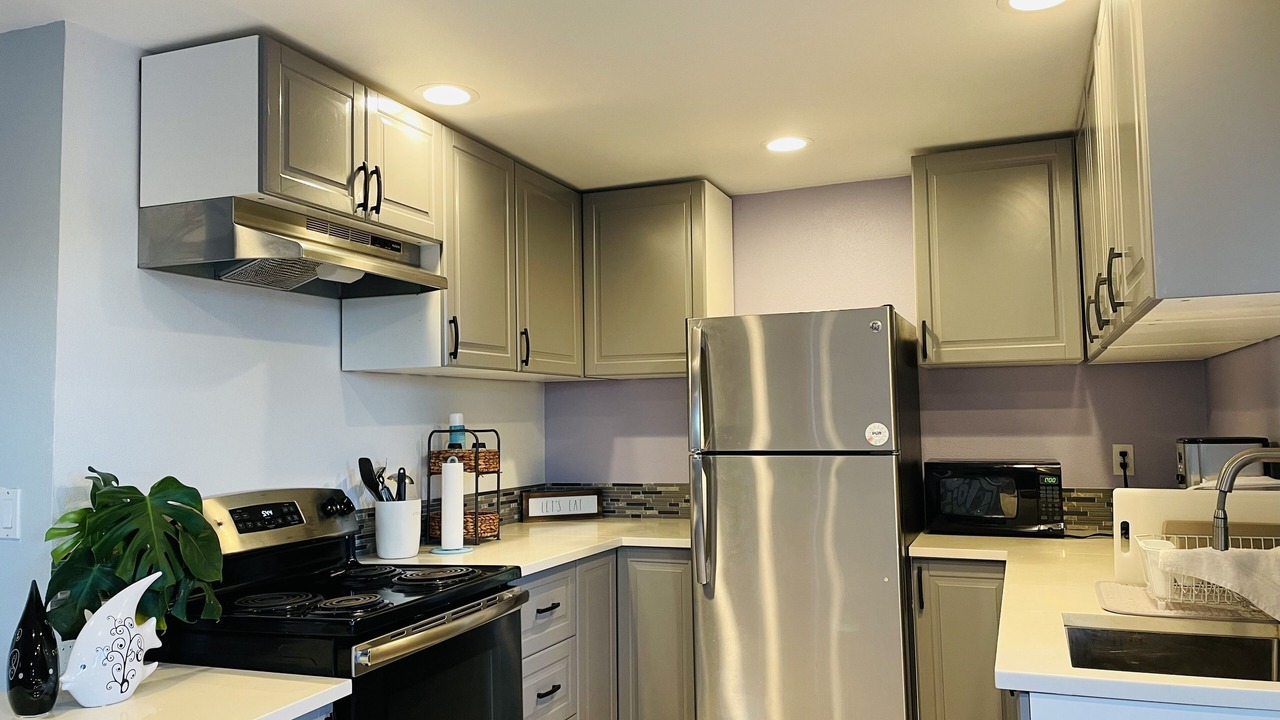Photo of Kitchen in SeaTac