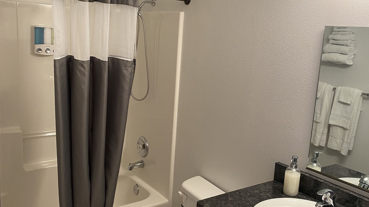 Photo of Bathroom in Davenport