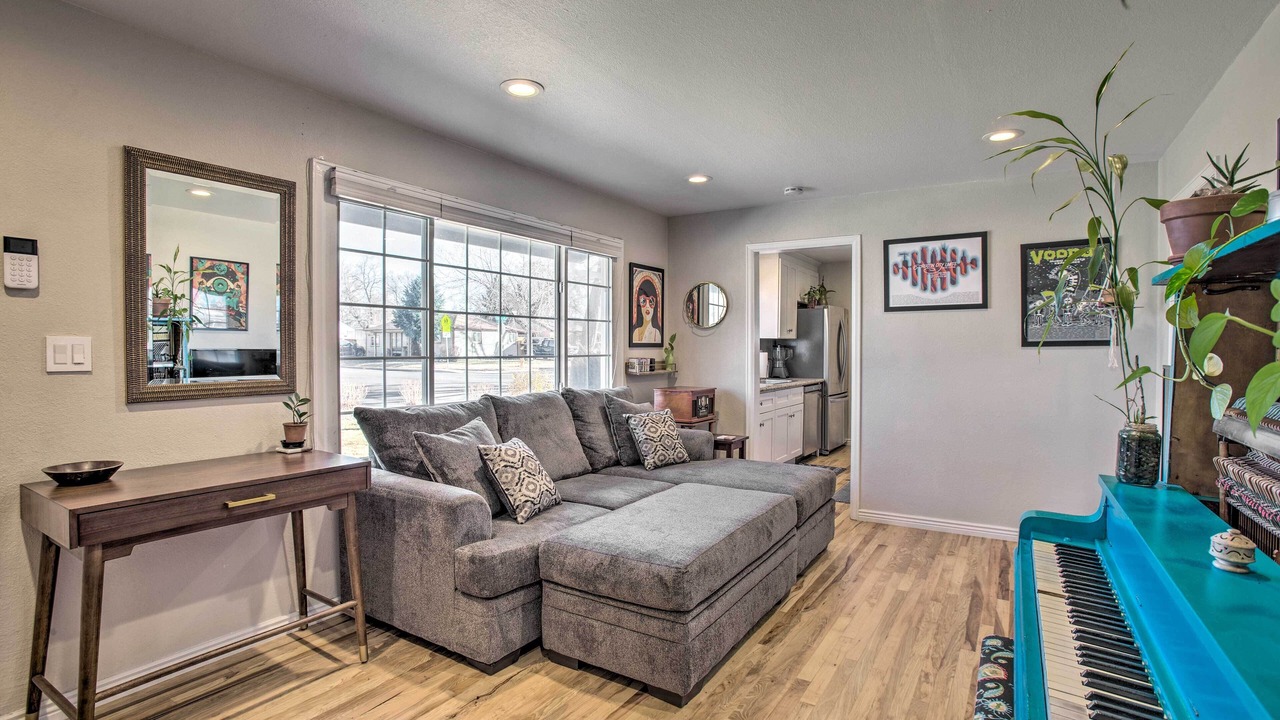 Photo of Bedroom in Delmar Parkway