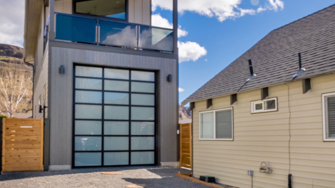 Photo of Outdoor in Sunland Estates