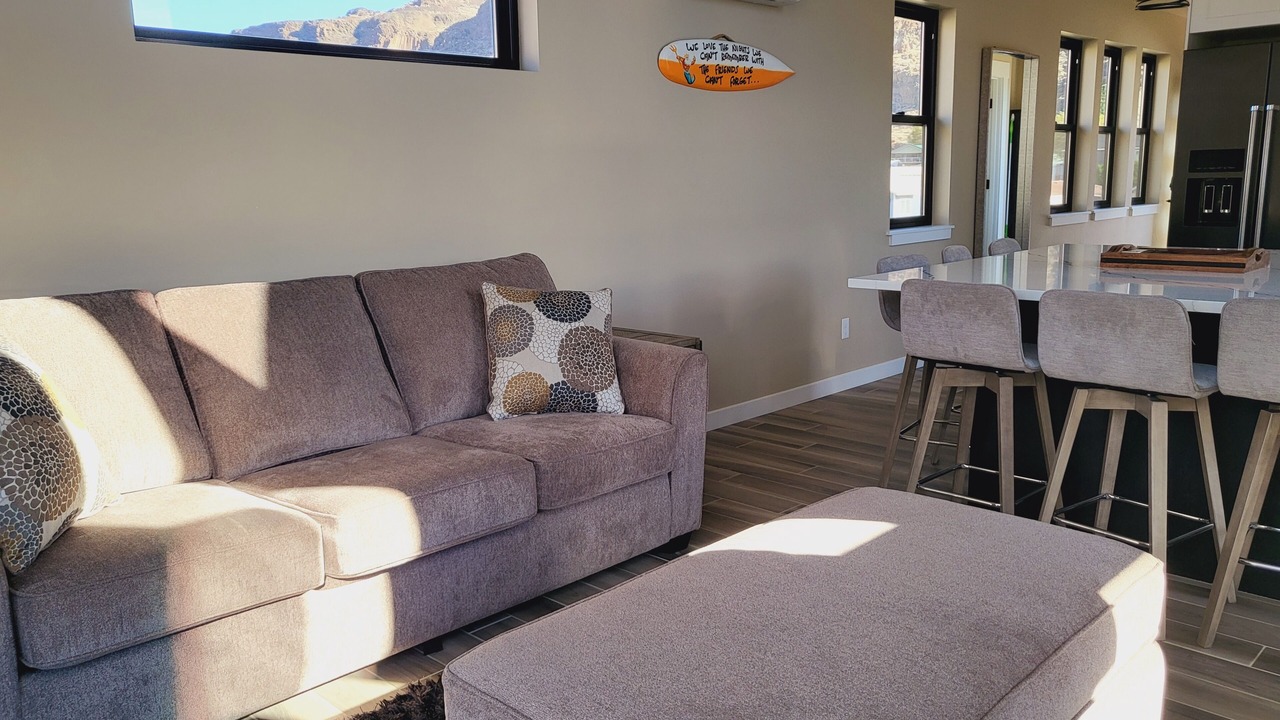 Photo of Livingroom in Sunland Estates