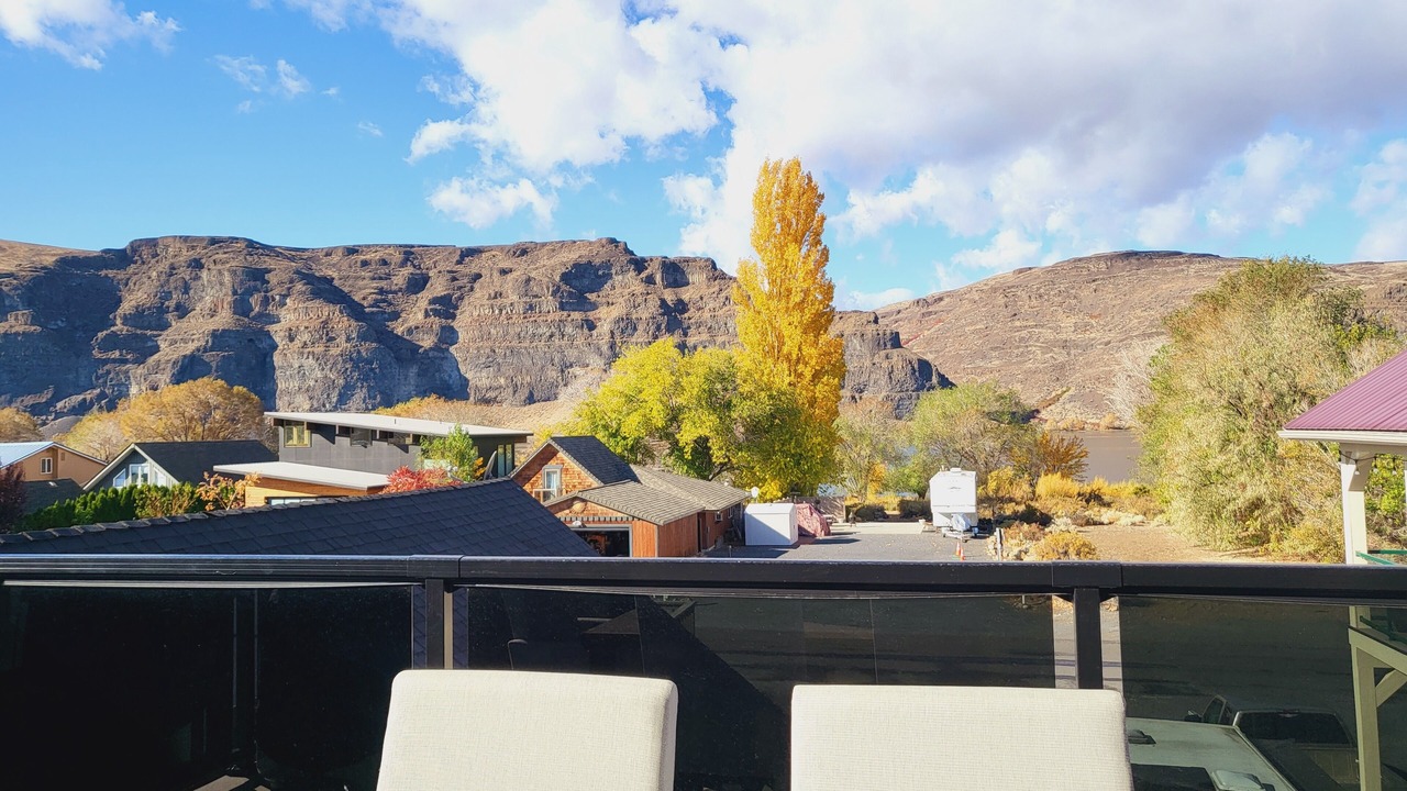 Photo of Outdoor in Sunland Estates