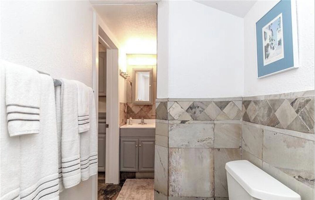Photo of Bathroom in Columbia City