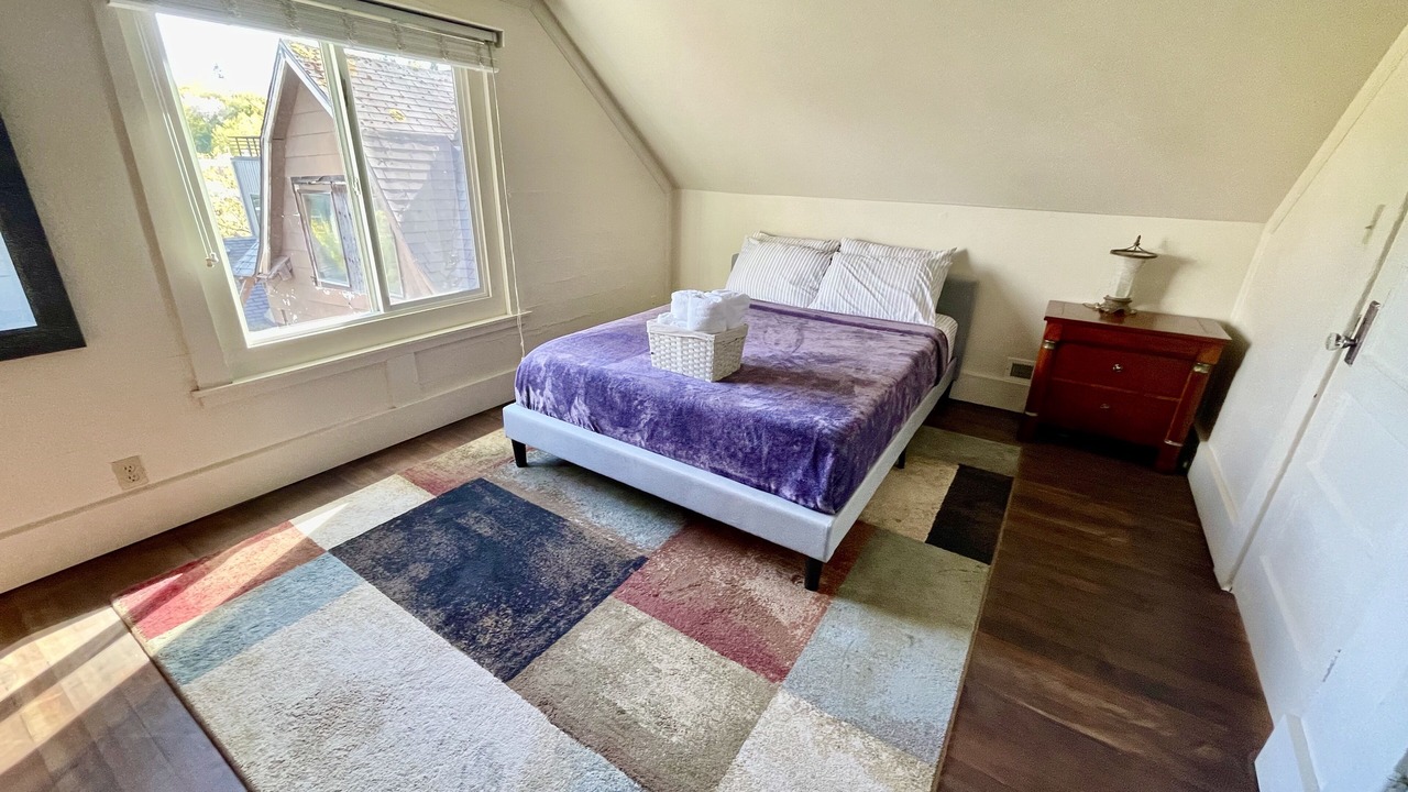 Photo of Bedroom in Columbia City
