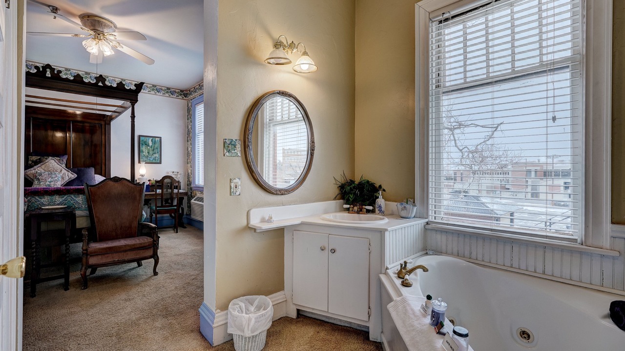 Photo of Bathroom in Midtown