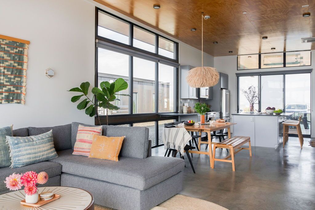 Photo of Livingroom in Quincy