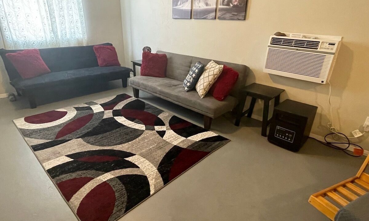 Photo of Livingroom in Sunland Estates