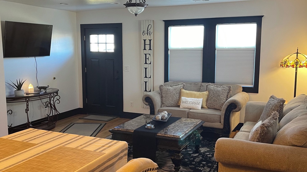 Photo of Livingroom in Berkley