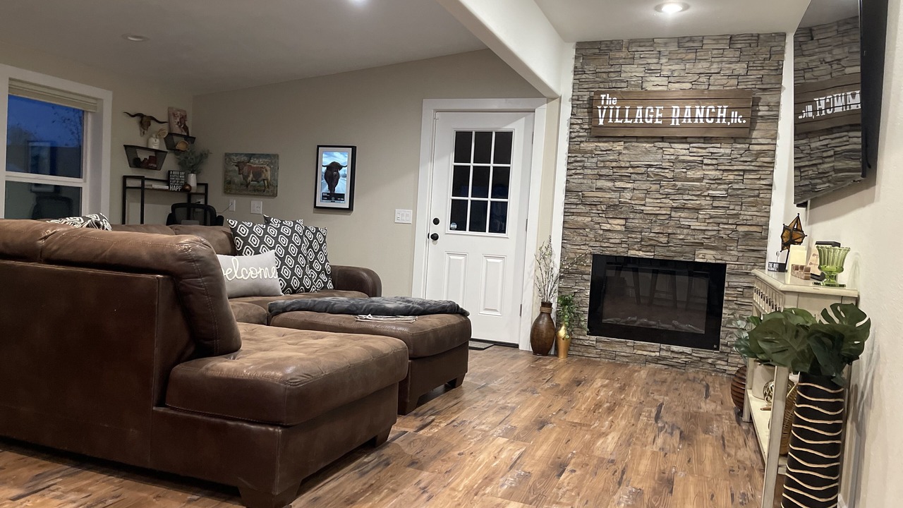 Photo of Livingroom in Halfway