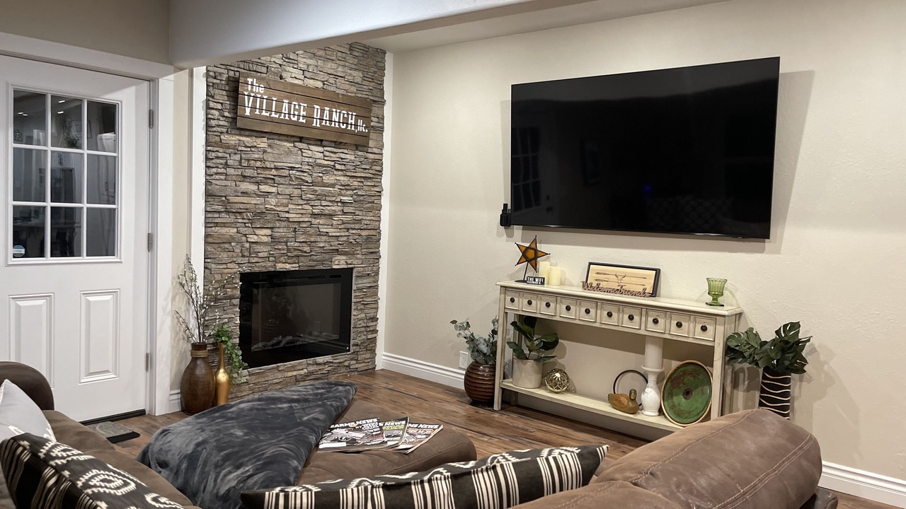 Photo of Livingroom in Halfway