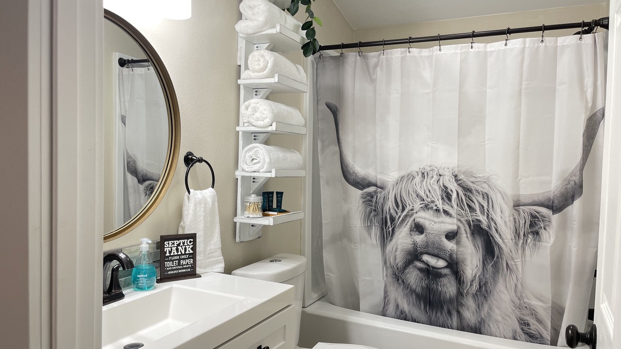Photo of Bathroom in Halfway