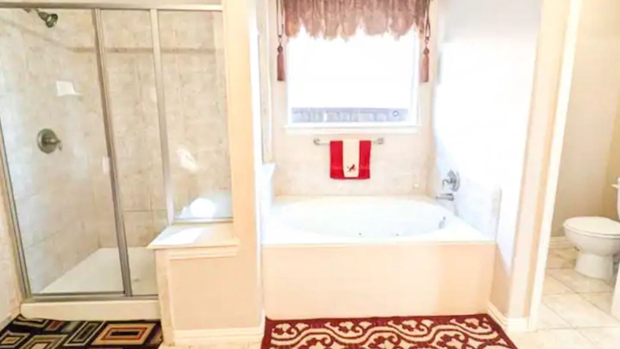 Photo of Bathroom in Northwest Carrollton