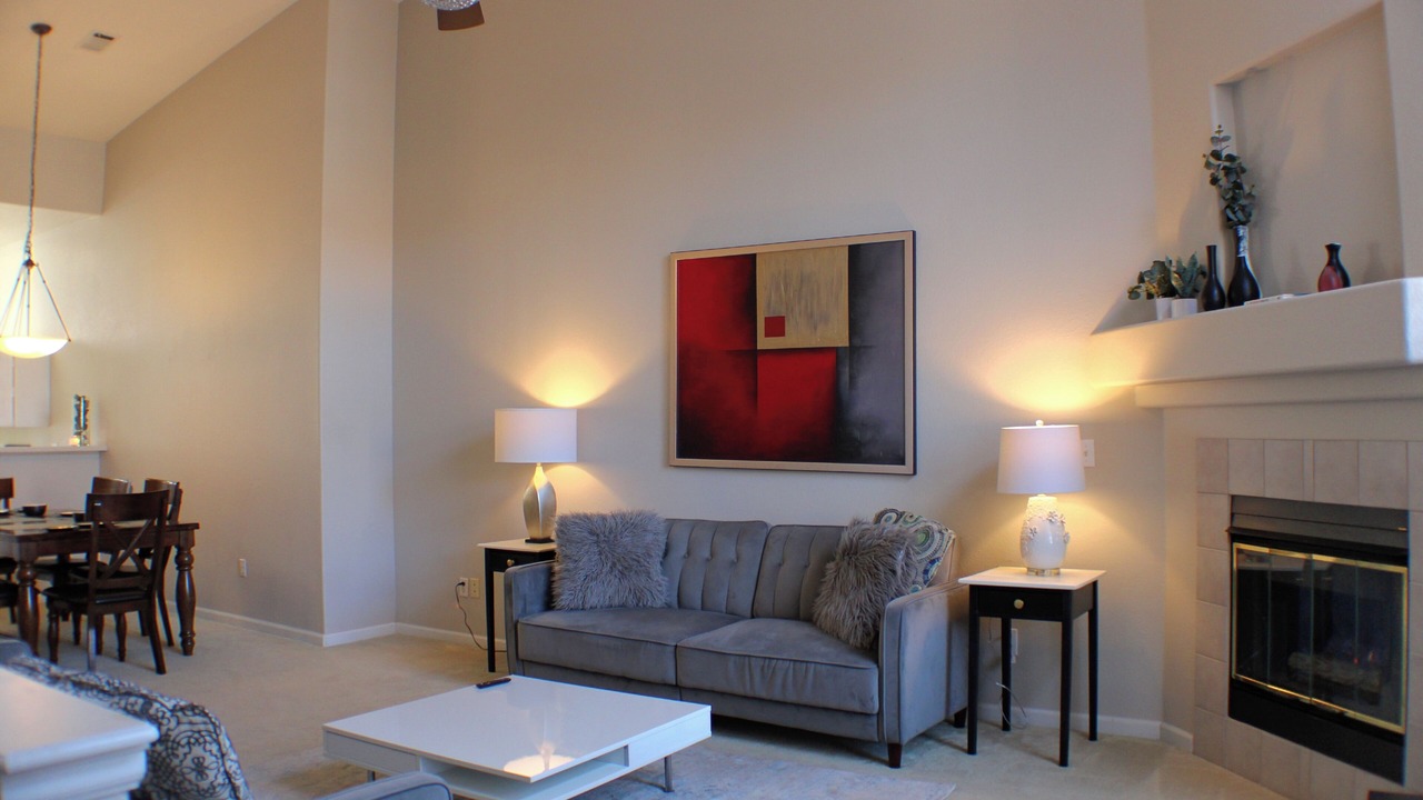 Photo of Livingroom in Meadow Hills
