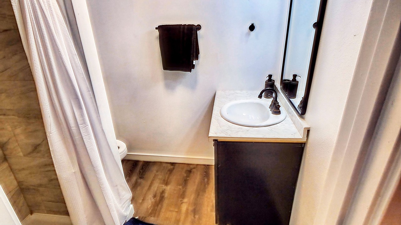 Photo of Bathroom in Coulee City