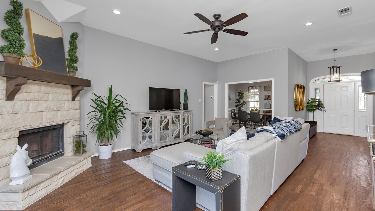 Photo of Livingroom in Trophy Club