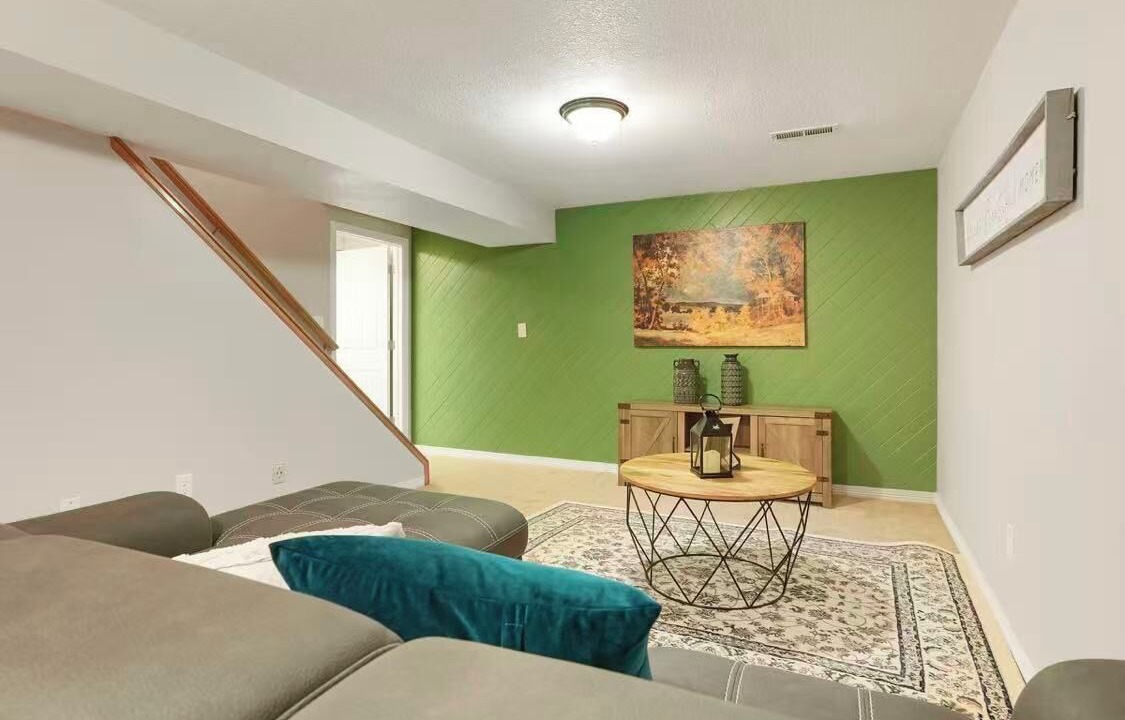 Photo of Livingroom in Foothill Green