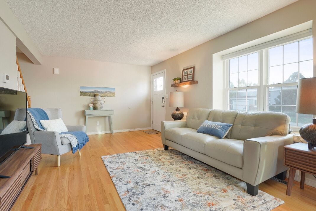 Photo of Livingroom in Foothill Green