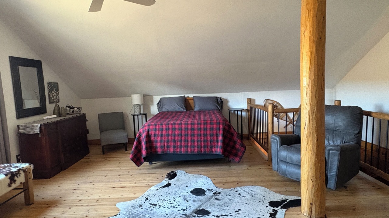 Photo of Bedroom in Woods Landing-Jelm