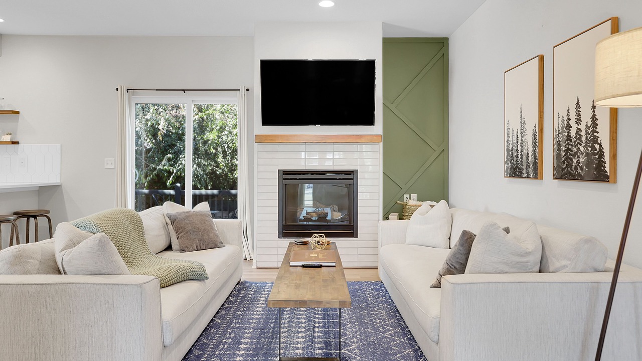 Photo of Livingroom in Arvada