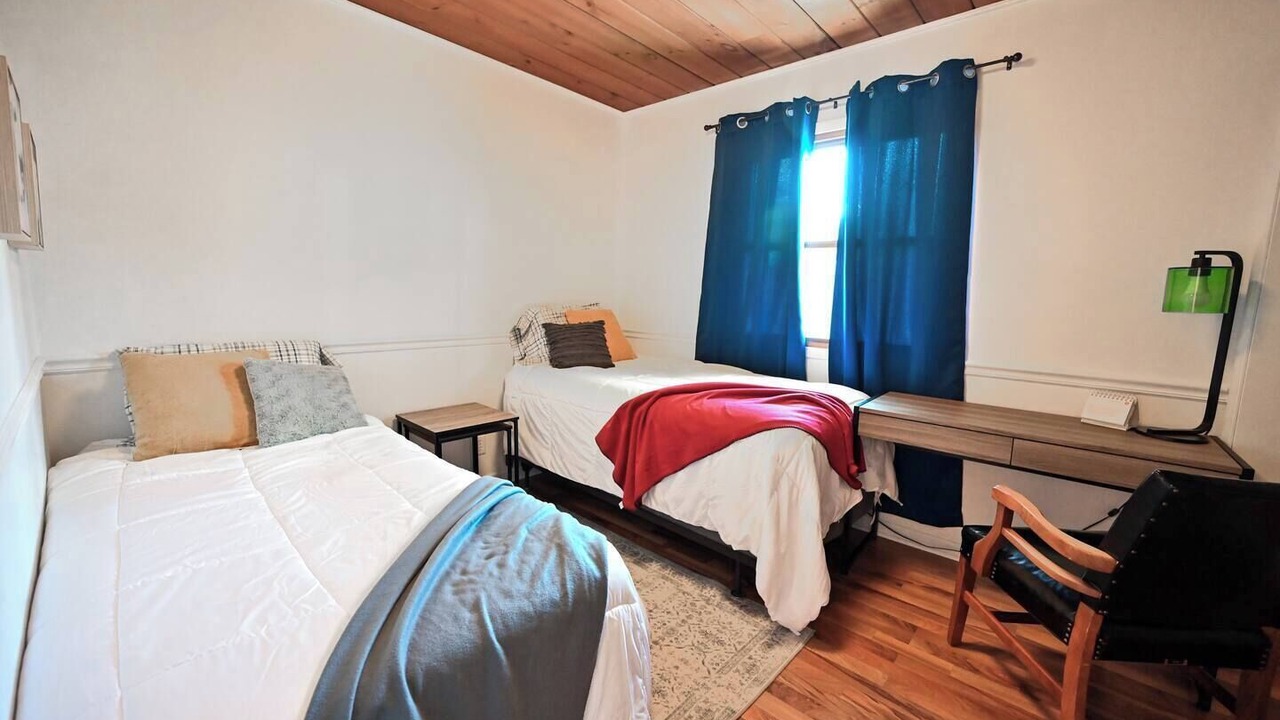 Photo of Bedroom in Lincoln