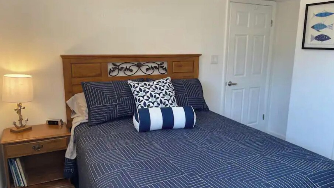 Photo of Bedroom in Palisades