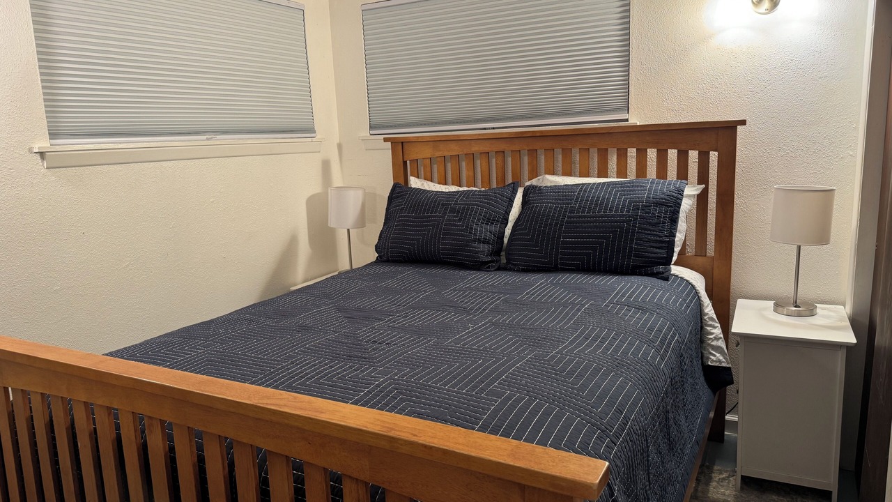 Photo of Bedroom in Palisades